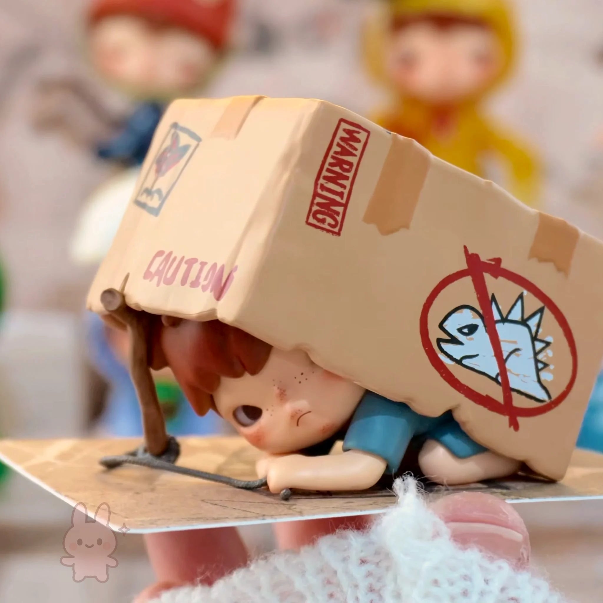 Pop Mart Hirono Echo under box