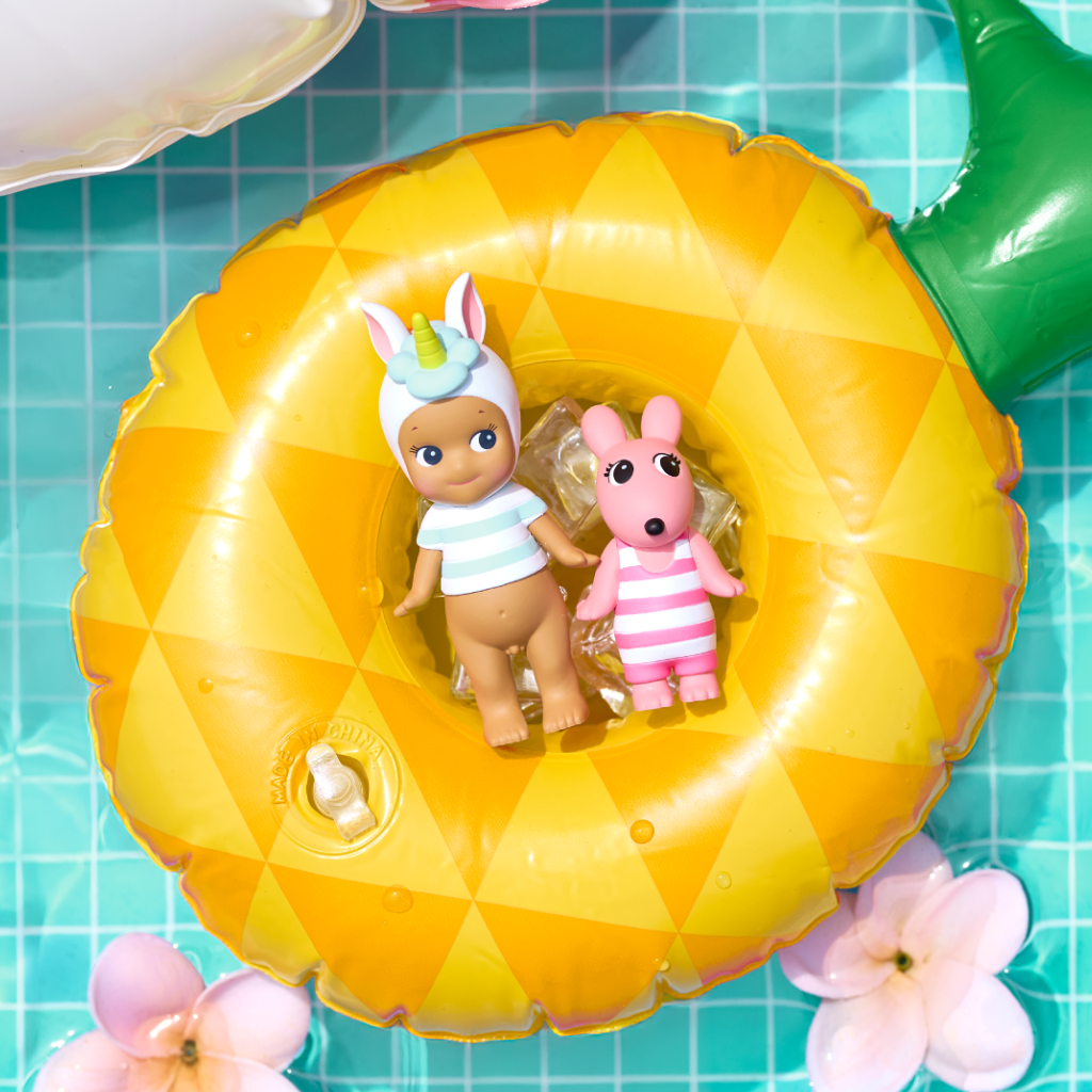 Secret figures from the Sonny Angel Summer Vacation Sun-Kissed Style series