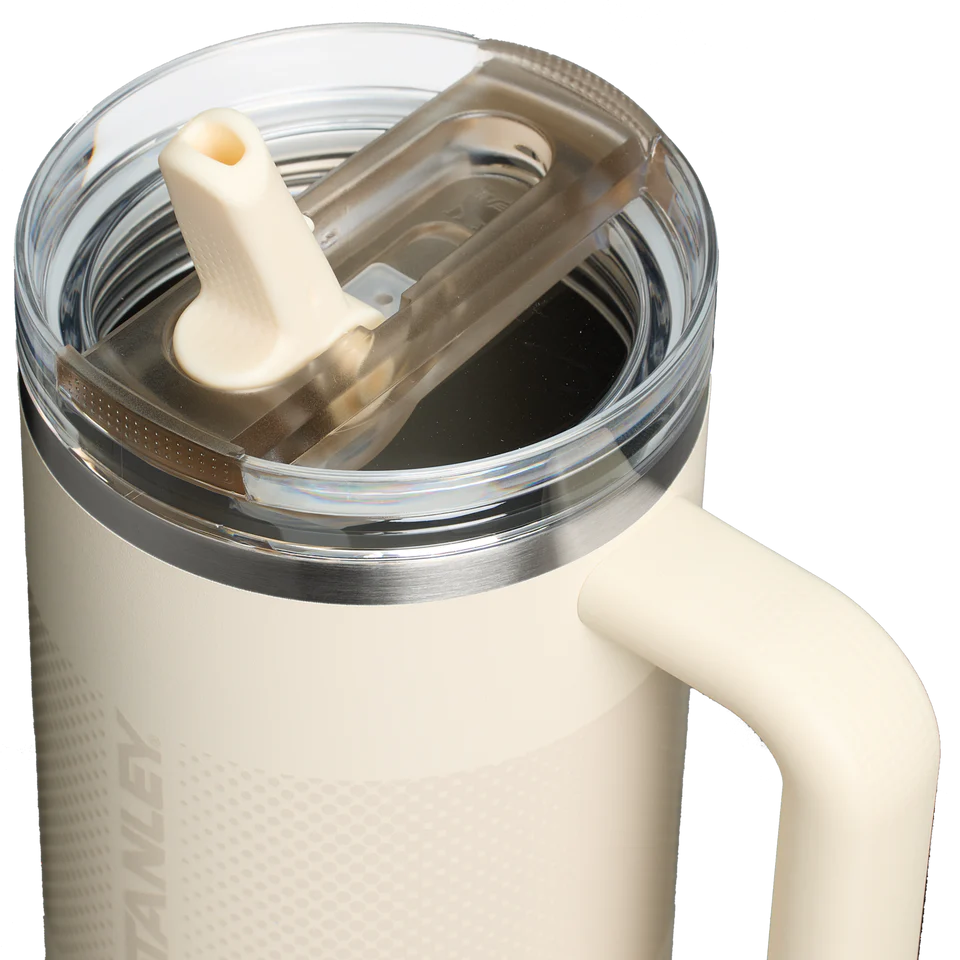 Cream FlipStraw lid detail on the Stanley Quencher ProTour 1.18L tumbler